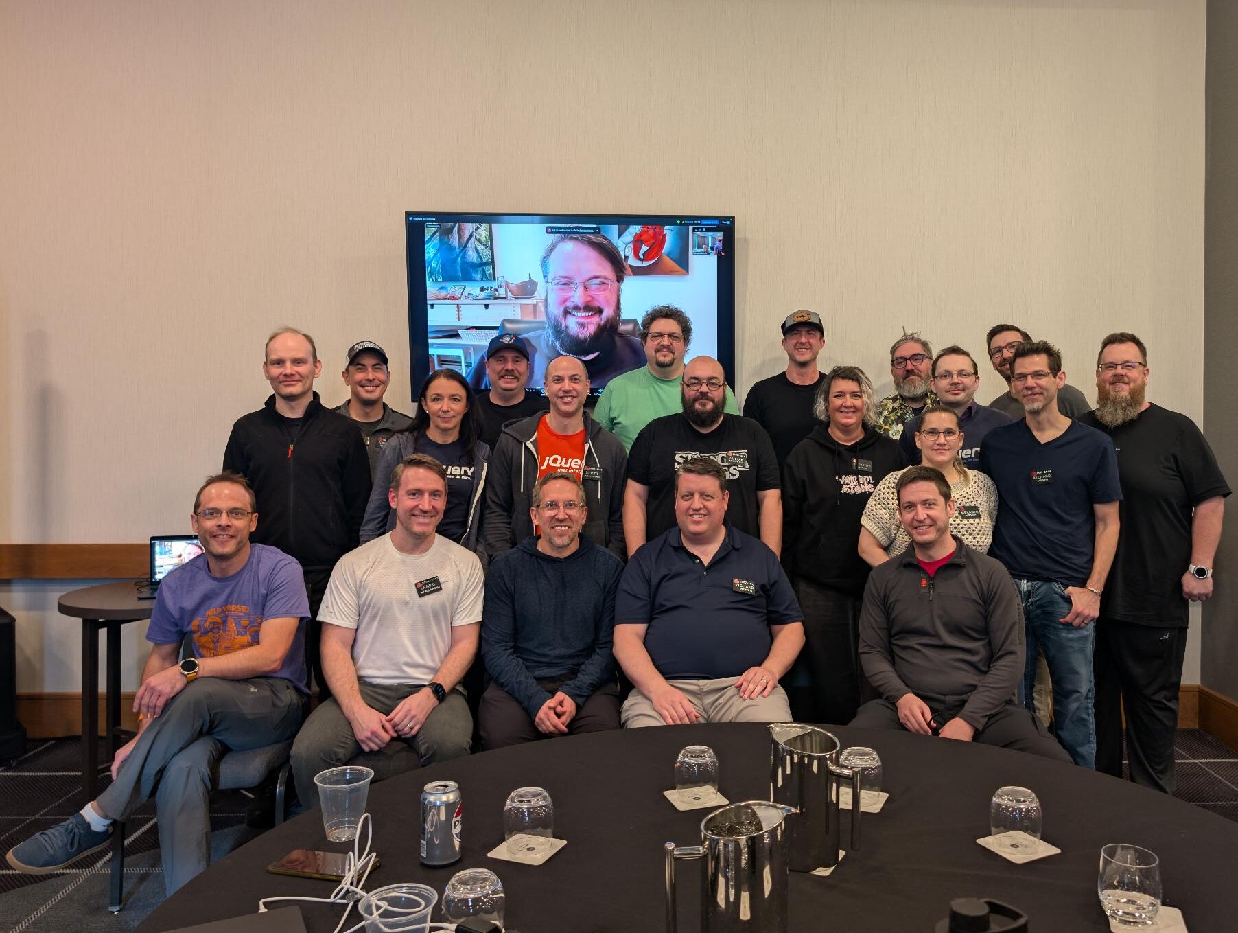 Foto de grupo en la reunión del 20º aniversario de jQuery